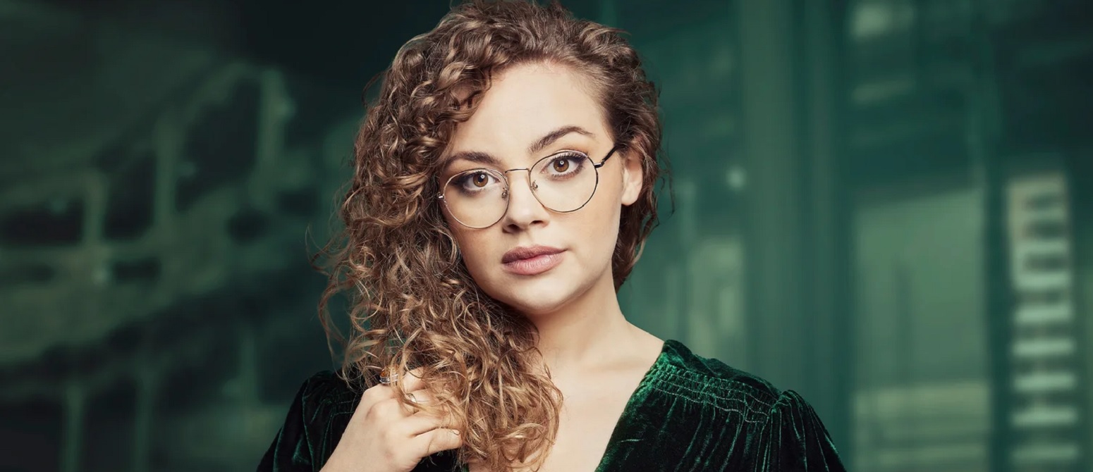 Carrie Hope Fletcher – An Open Book
